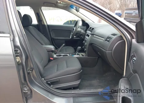 2012 Ford Fusion Se z USA, uszkodzony, nr VIN 3FAHP0HA5CR198841